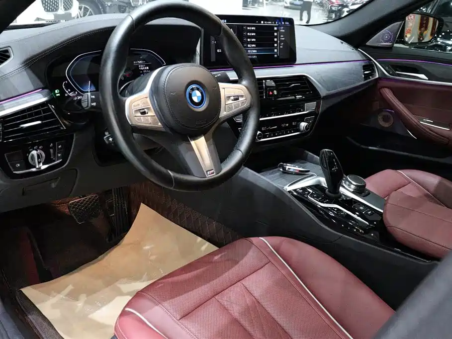 BMW 5 Series New Energy — фото 6