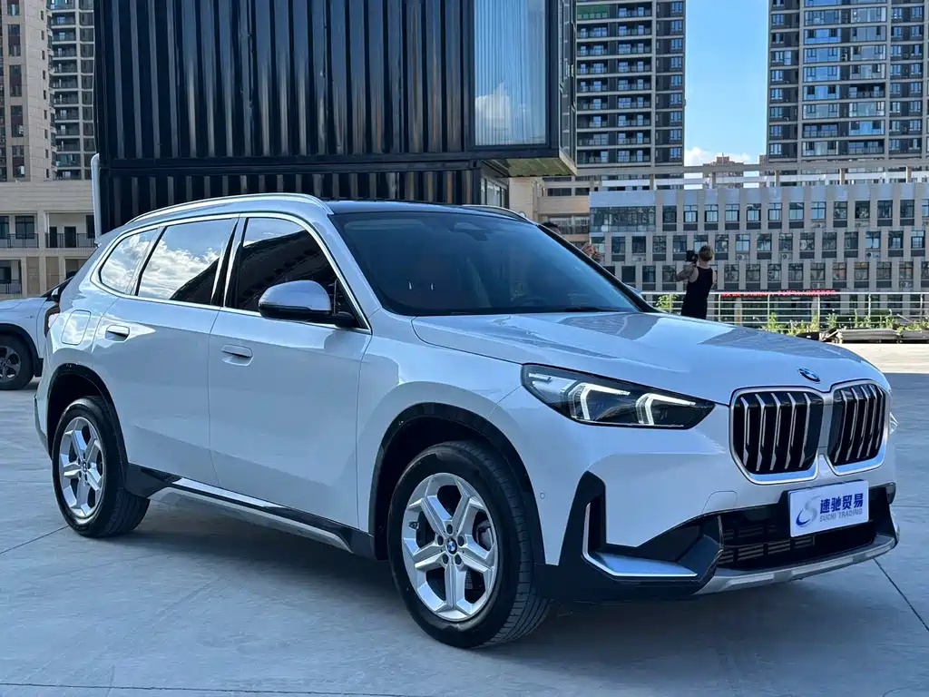 BMW X1 — фото 3