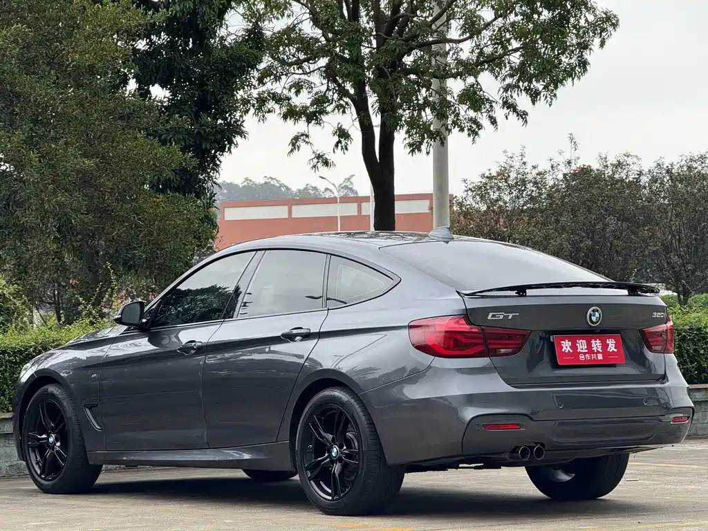 BMW 3 Series GT — фото 4