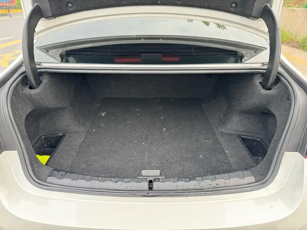 BMW i3 — фото 11