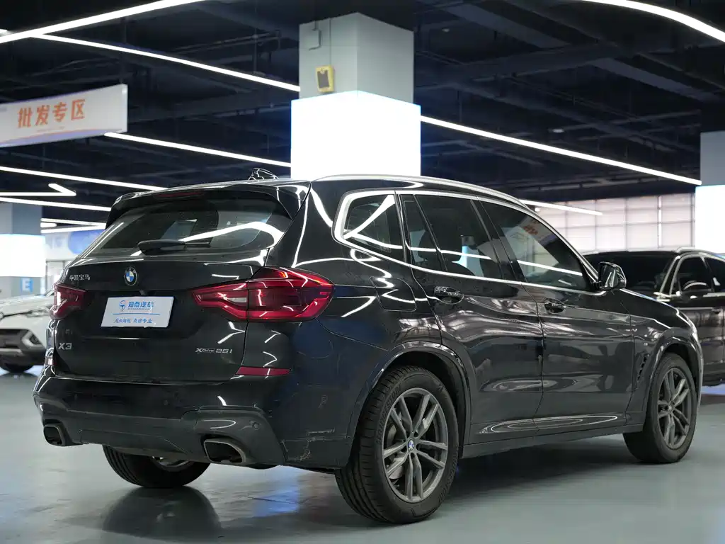 BMW X3 — фото 20