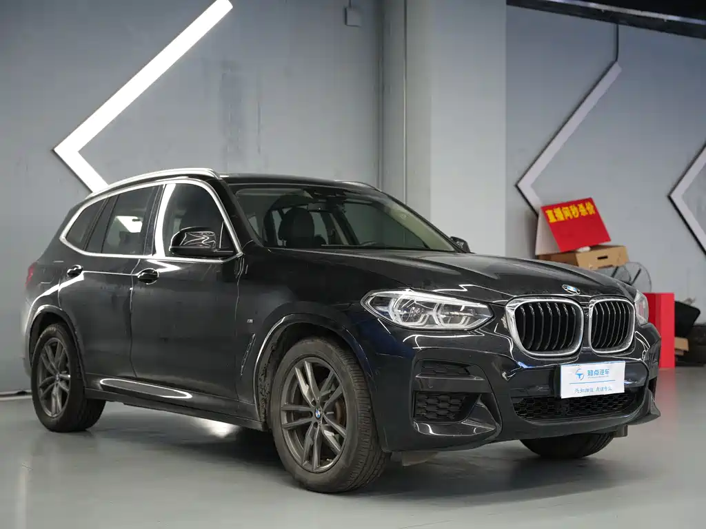 BMW X3 — фото 3