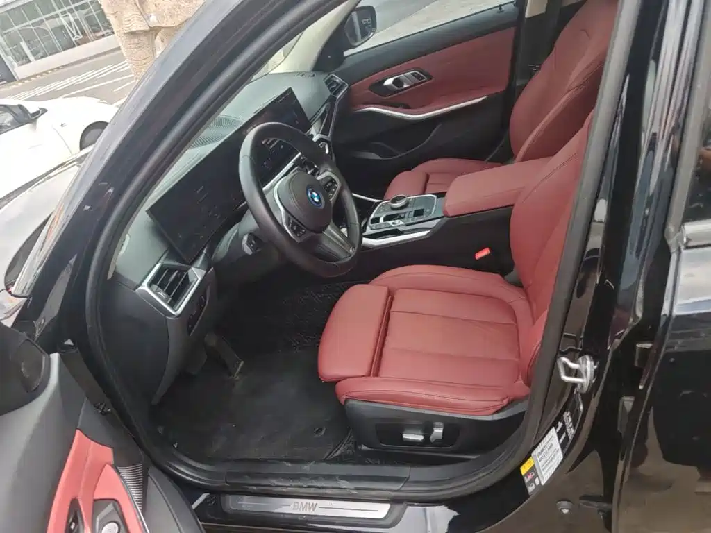 BMW i3 — фото 15
