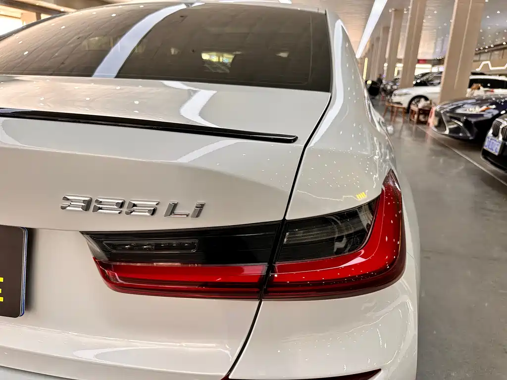 BMW 3 Series — фото 18