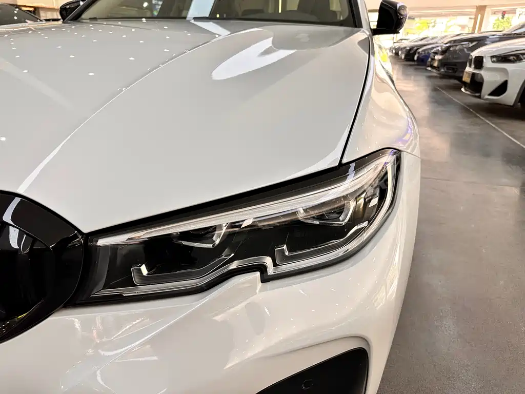 BMW 3 Series — фото 4