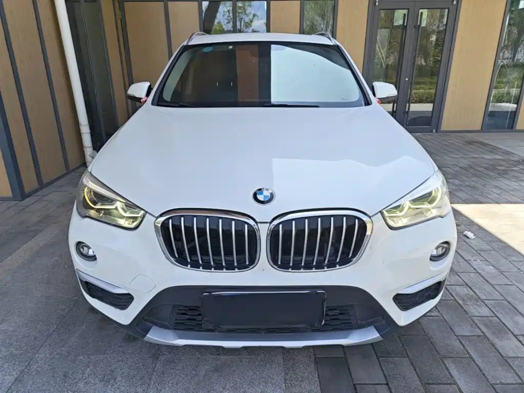 BMW X1 — фото 3