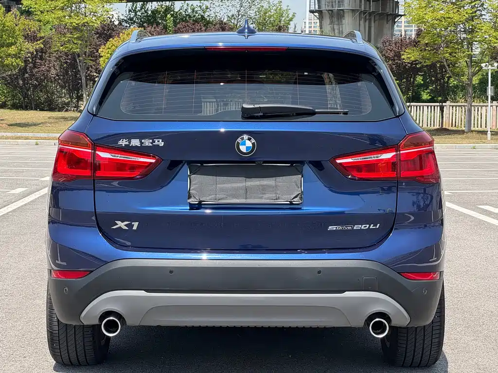 BMW X1 — фото 6