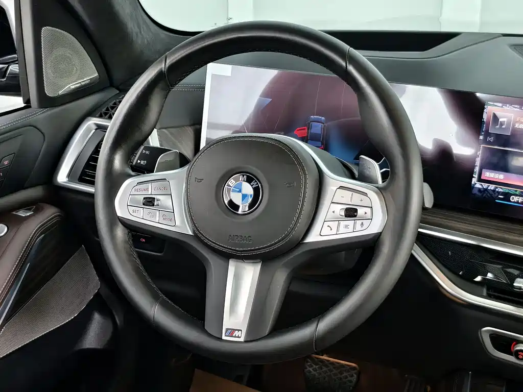 BMW X5 — фото 10
