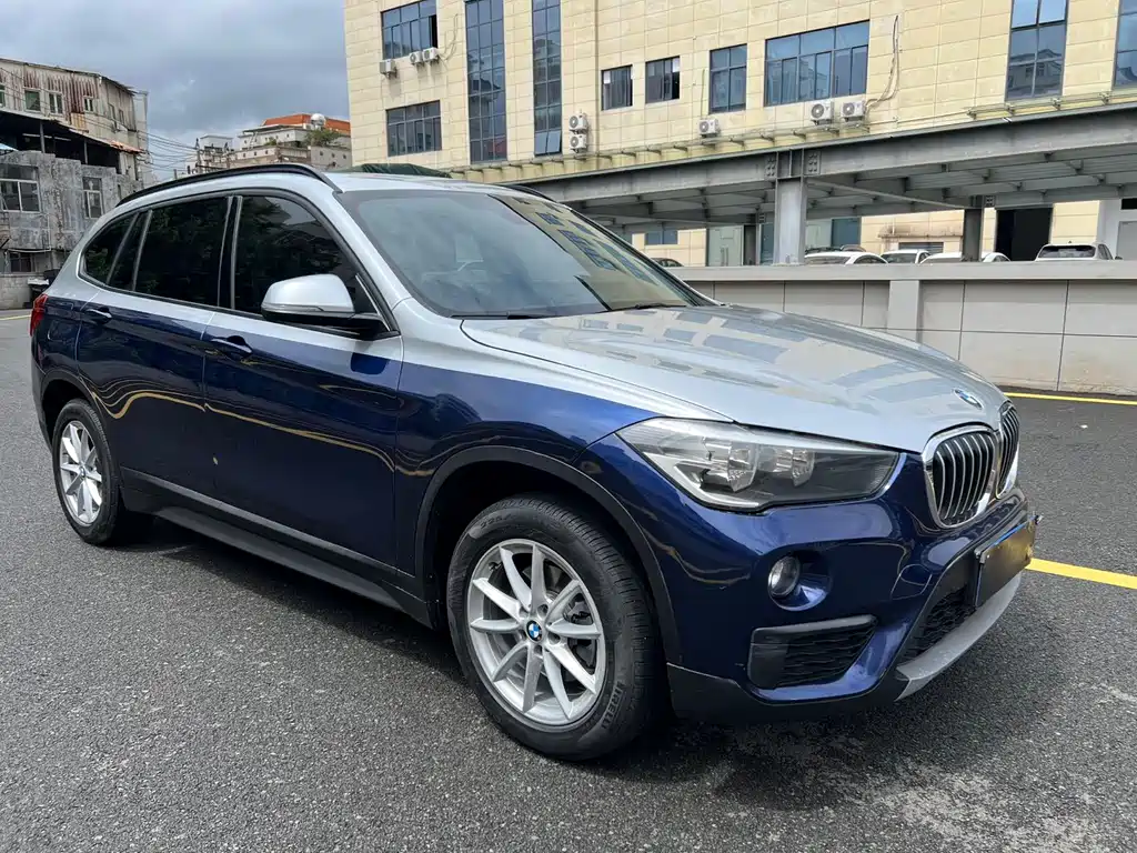 BMW X1 — фото 3