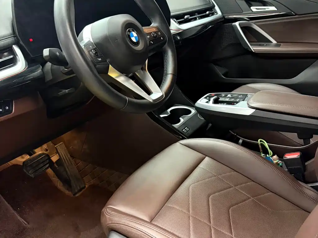BMW X1 — фото 17