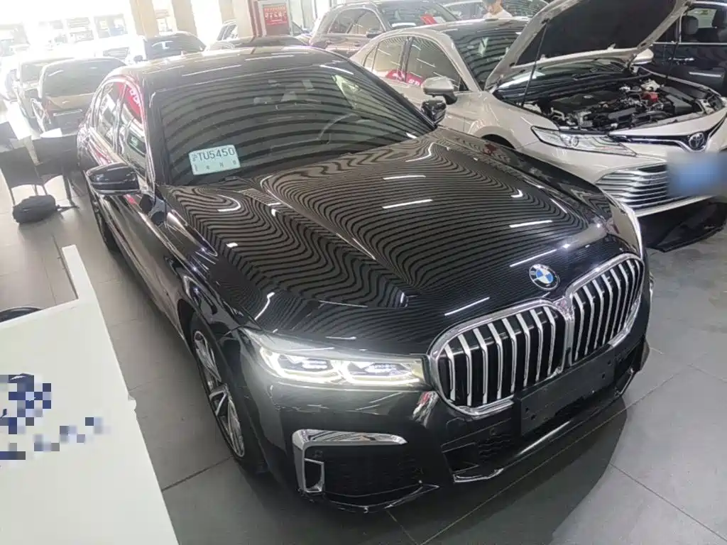 BMW 7 Series — фото 4