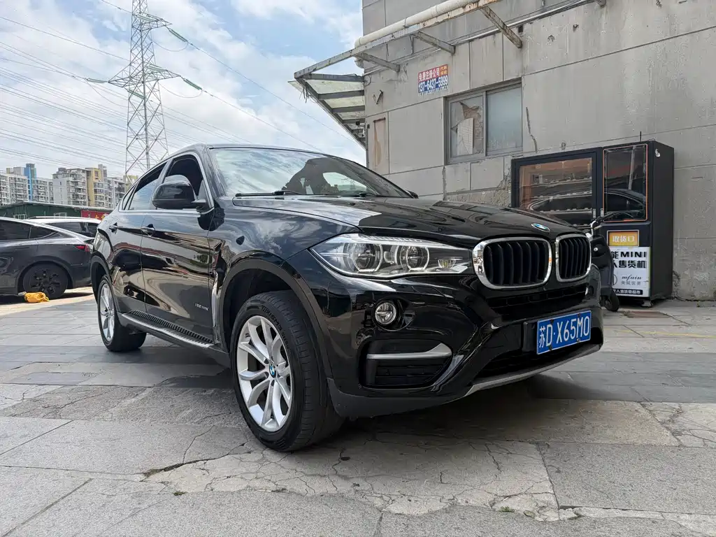 BMW X6 — фото 3