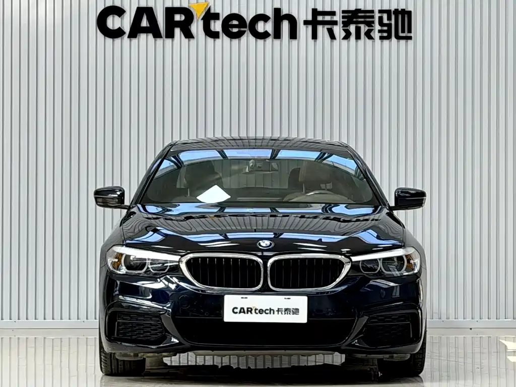 BMW 5 Series — фото 2