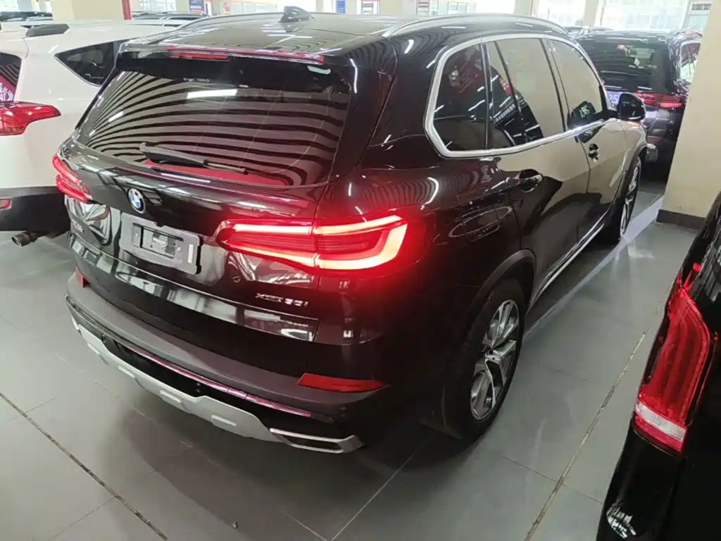 BMW X5 (Import) — фото 7