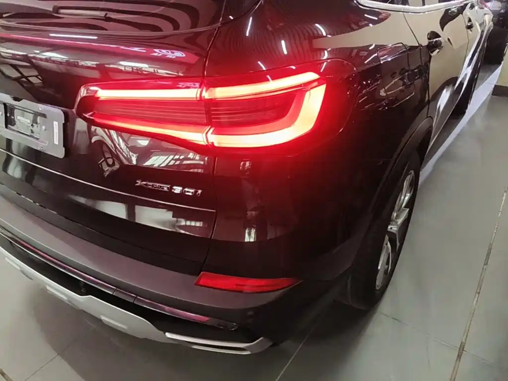 BMW X5 (Import) — фото 8