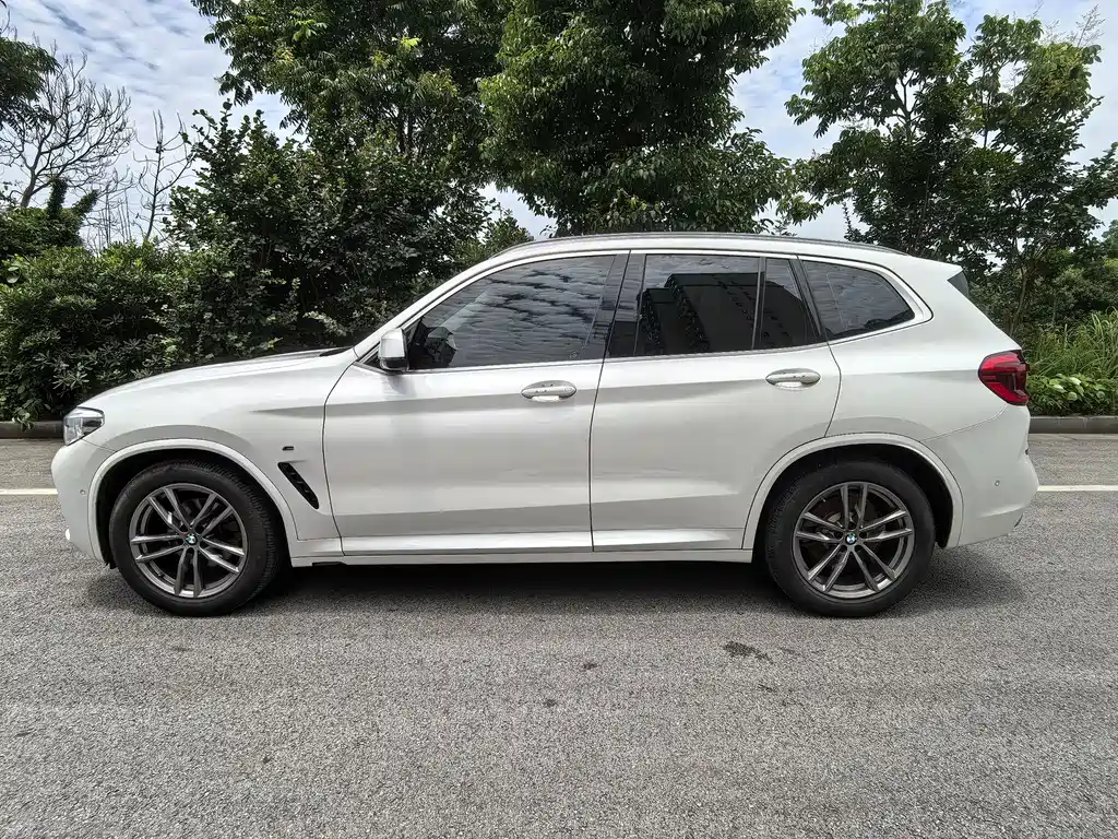 BMW X3 — фото 4