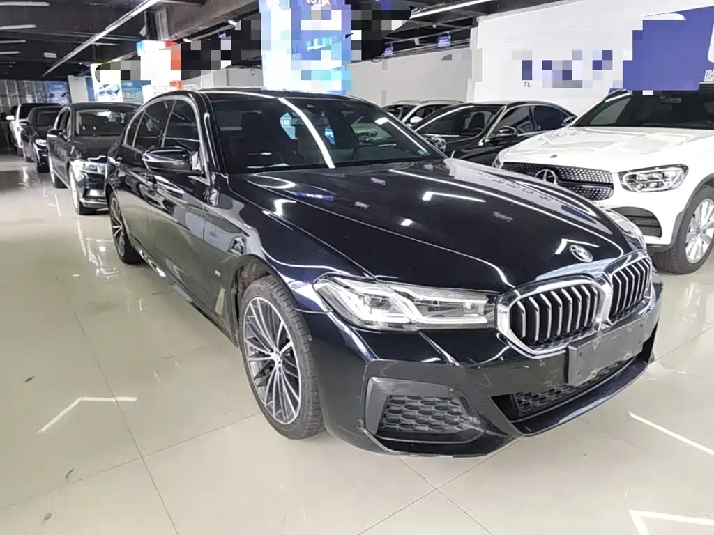 BMW 5 Series — фото 4