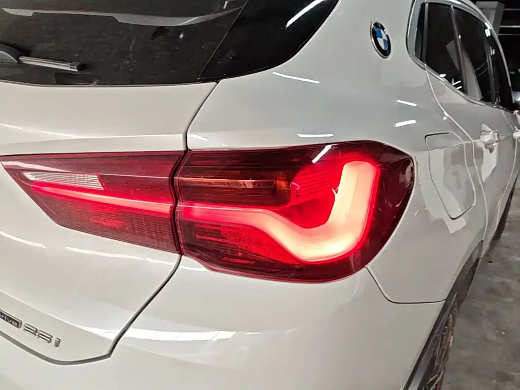 BMW X2 — фото 8