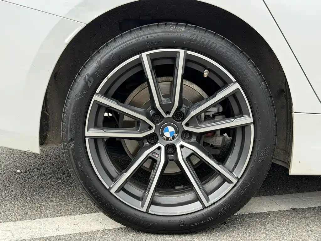 BMW 3 Series — фото 14