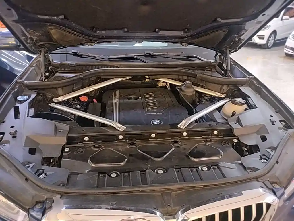 BMW X5 (Import) — фото 20