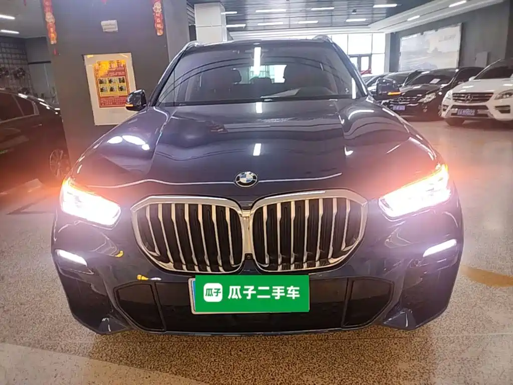 BMW X5 (Import) — фото 3