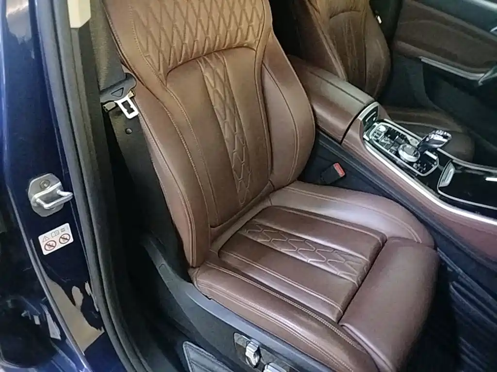 BMW X5 (Import) — фото 25