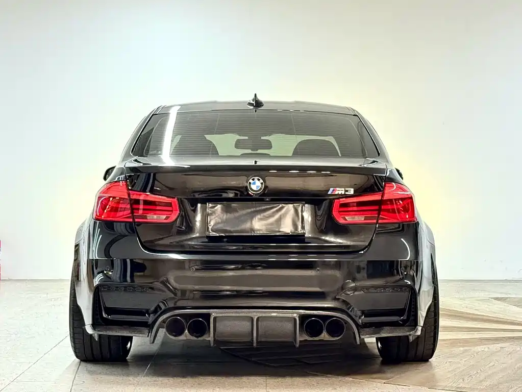 BMW M3 — фото 3
