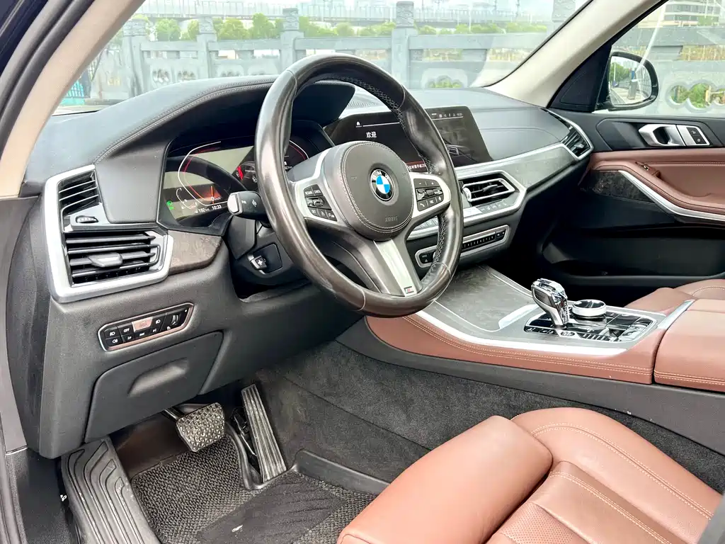 BMW X5 (Import) — фото 4