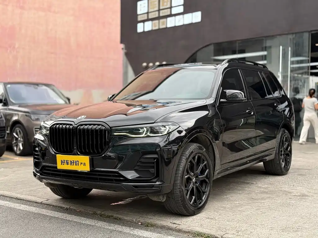 BMW X7 — фото 3