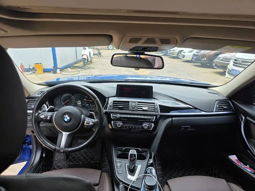 BMW 3 Series — фото 10