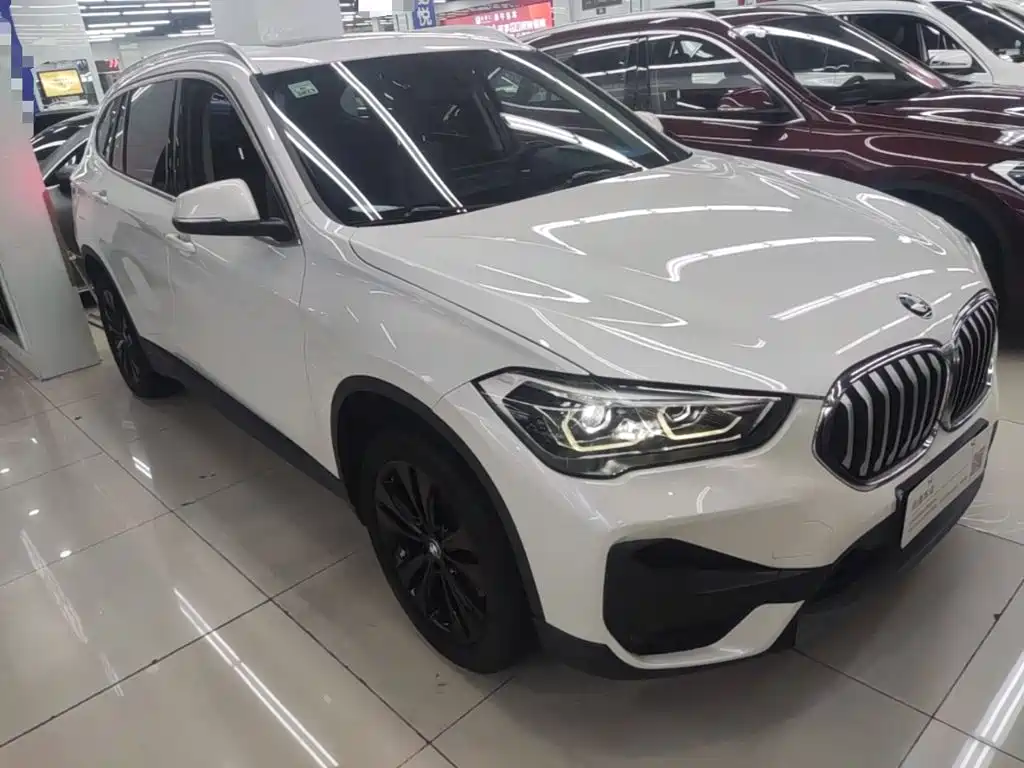 BMW X1 — фото 4