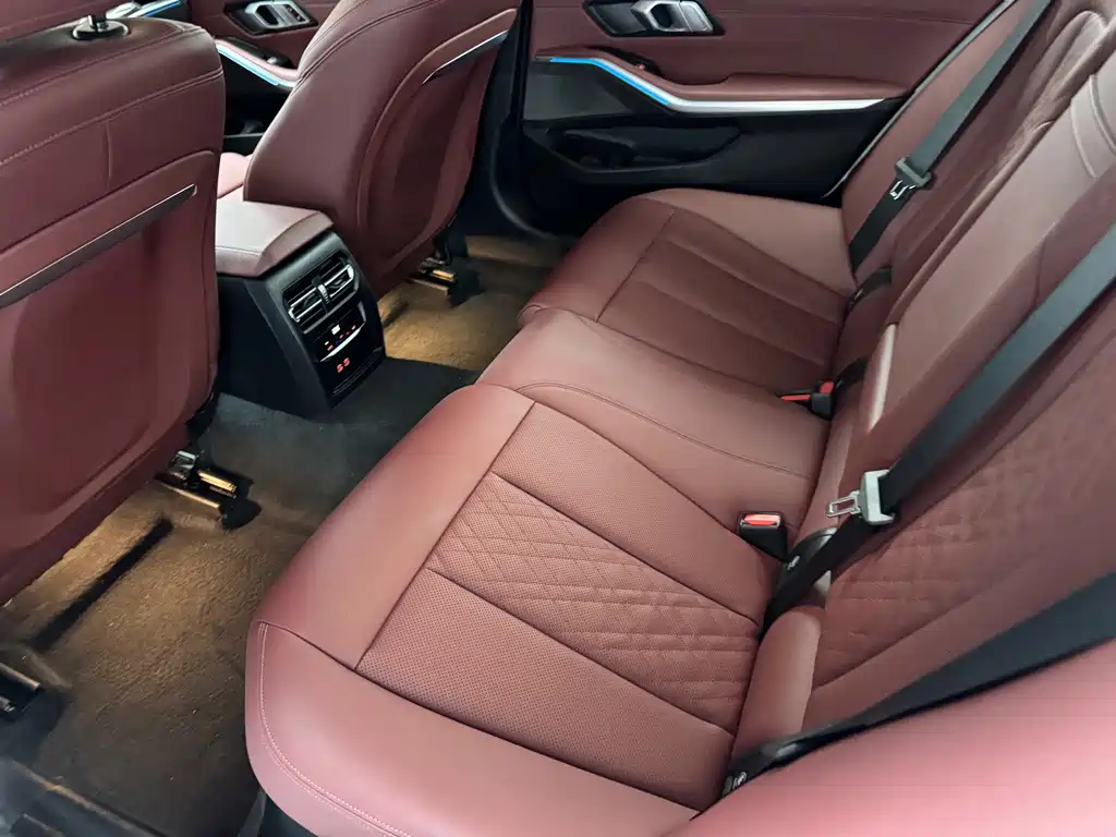 BMW 3 Series — фото 10