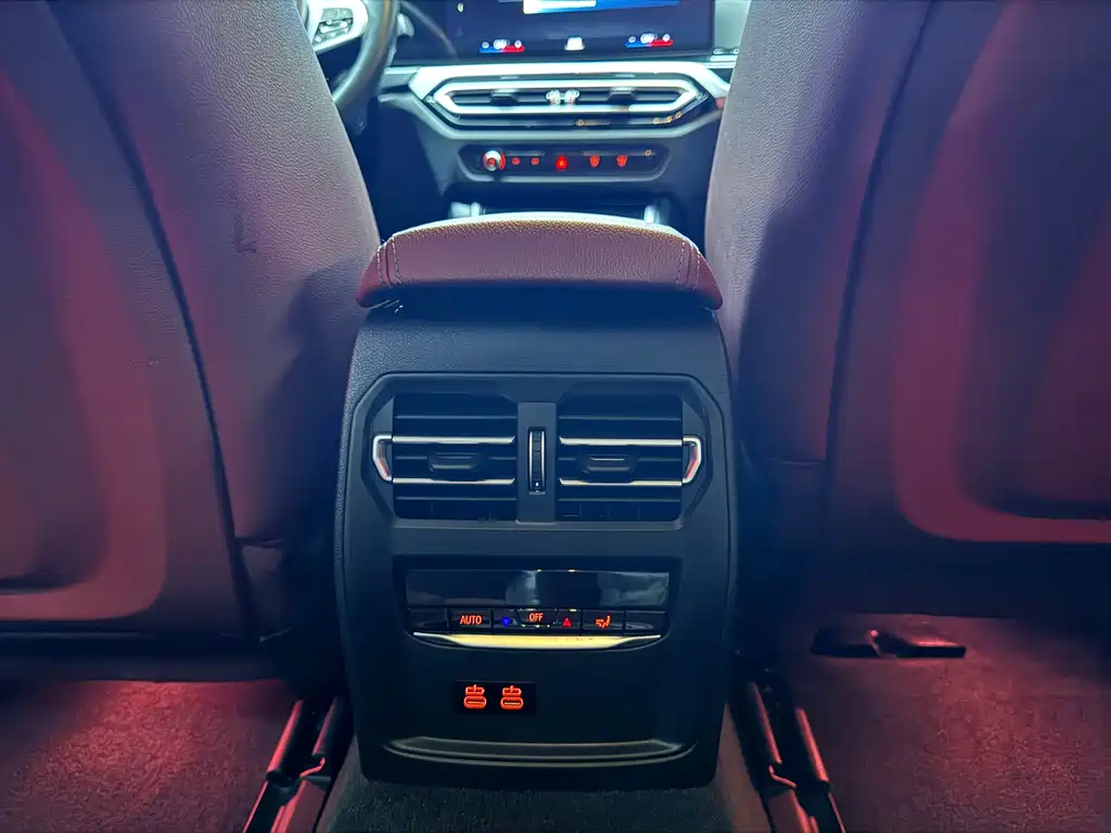 BMW i3 — фото 11