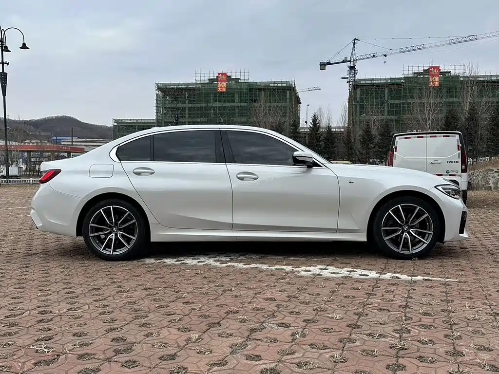 BMW 3 Series — фото 4