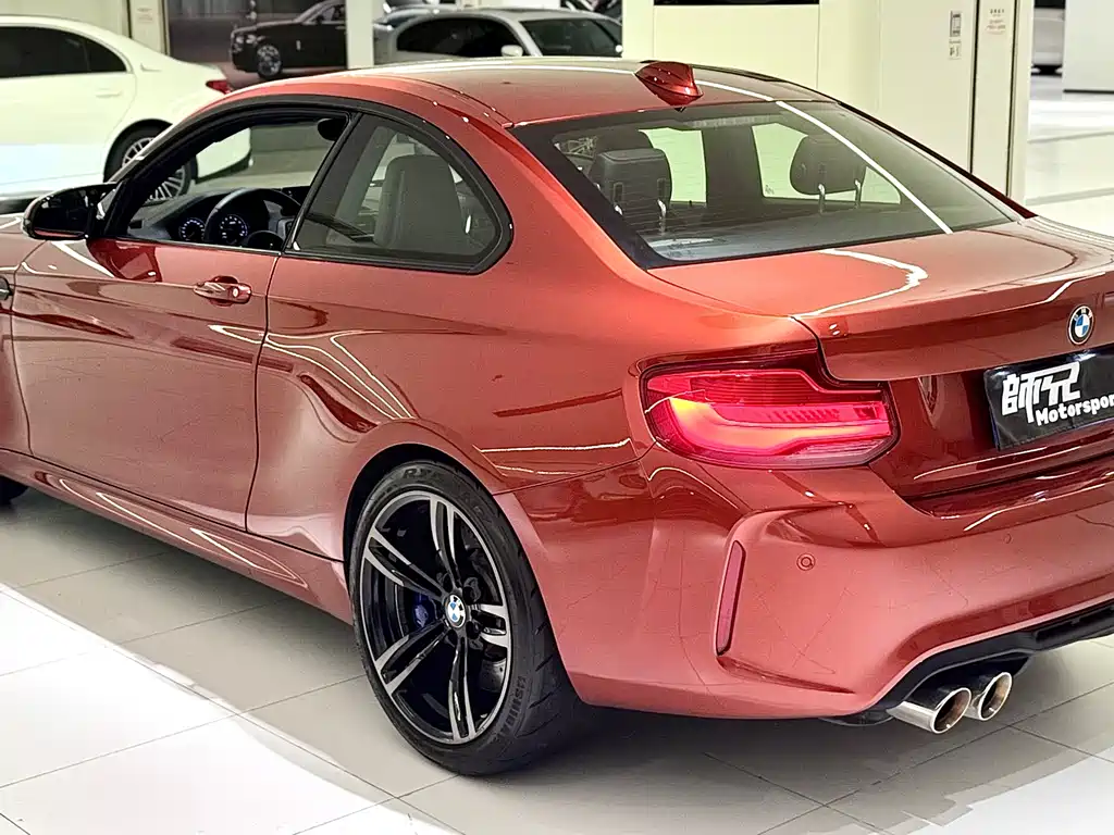 BMW M2 — фото 11
