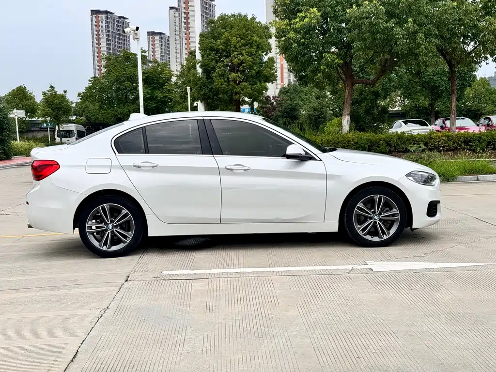 BMW 1 Series — фото 4