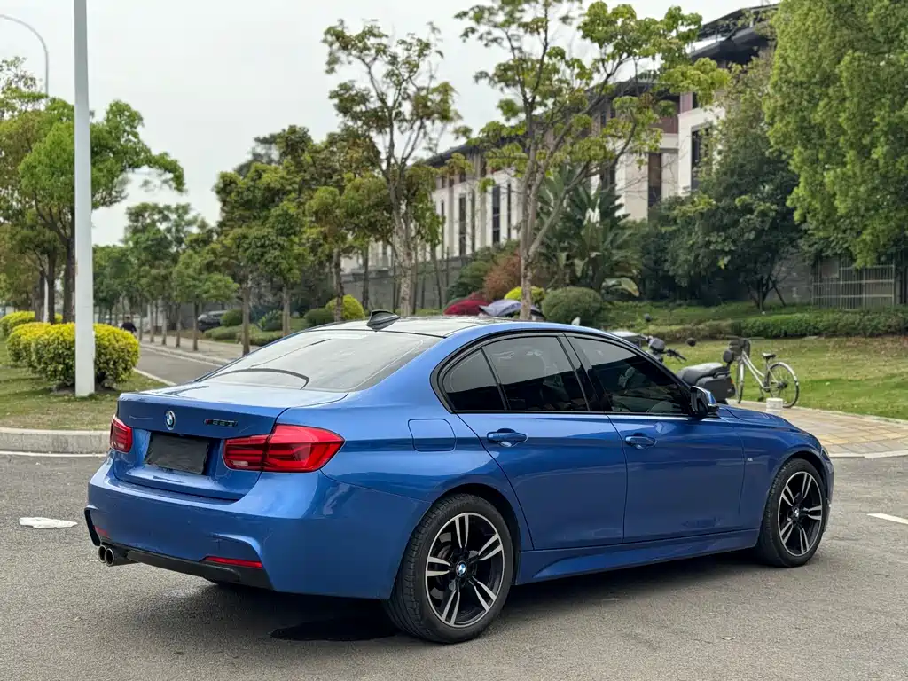 BMW 3 Series — фото 15