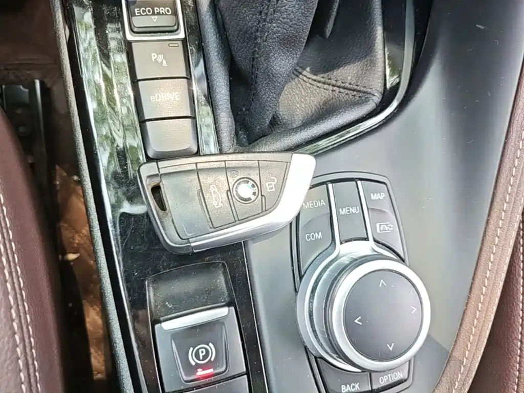BMW X1 New Energy — фото 9