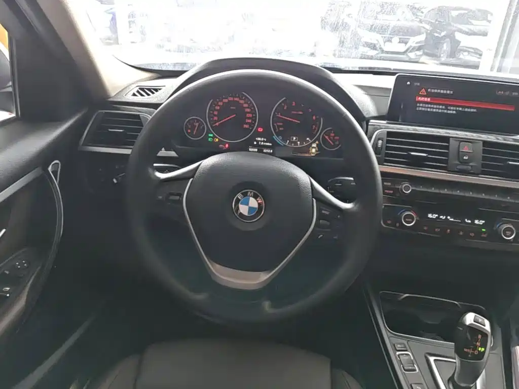 BMW 3 Series — фото 11