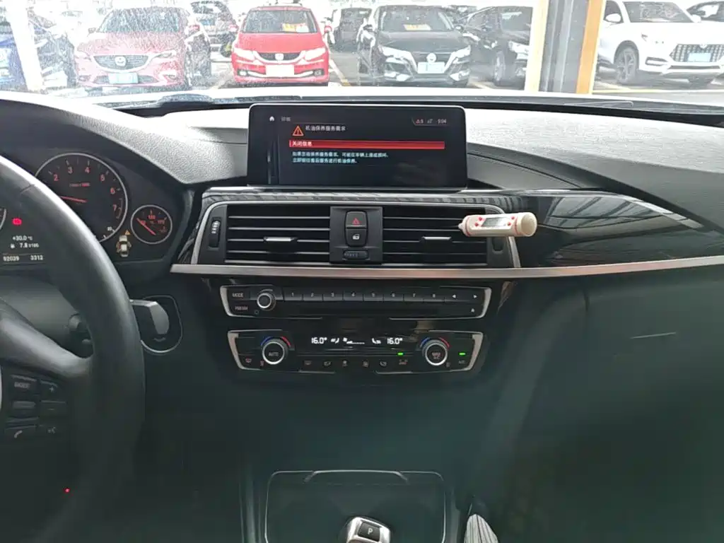 BMW 3 Series — фото 13