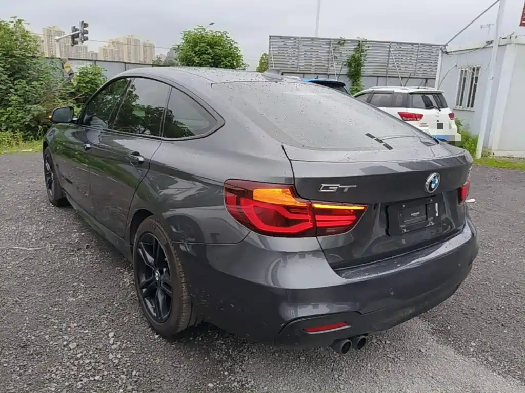 BMW 3 Series GT — фото 5