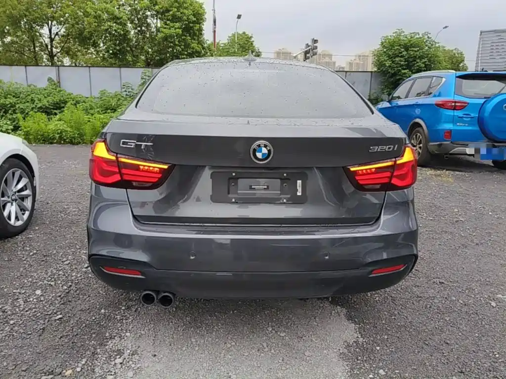 BMW 3 Series GT — фото 6