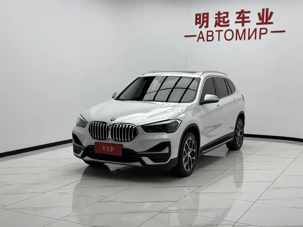 BMW X1 — фото 4