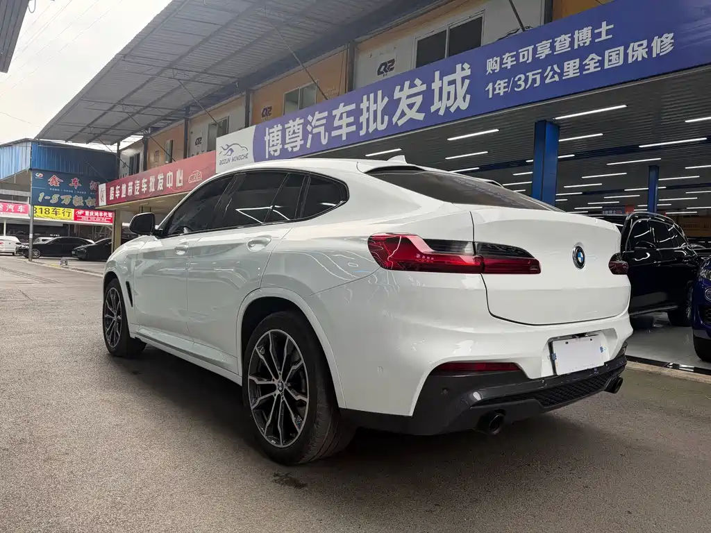 BMW X4 — фото 24