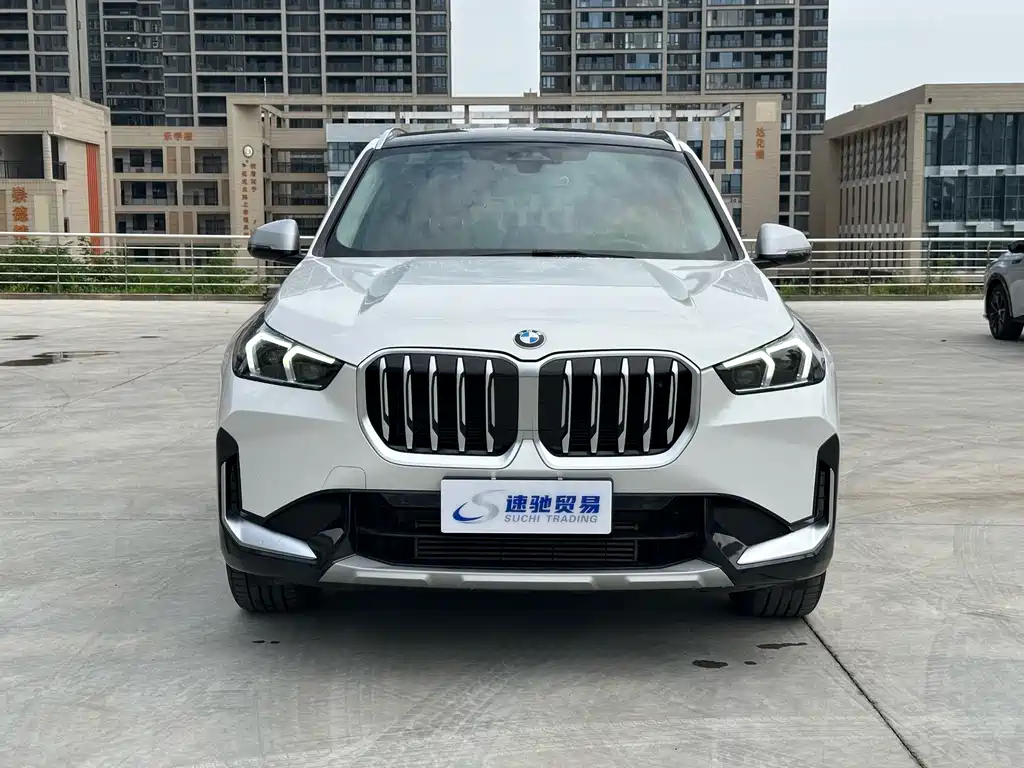 BMW X1 — фото 2