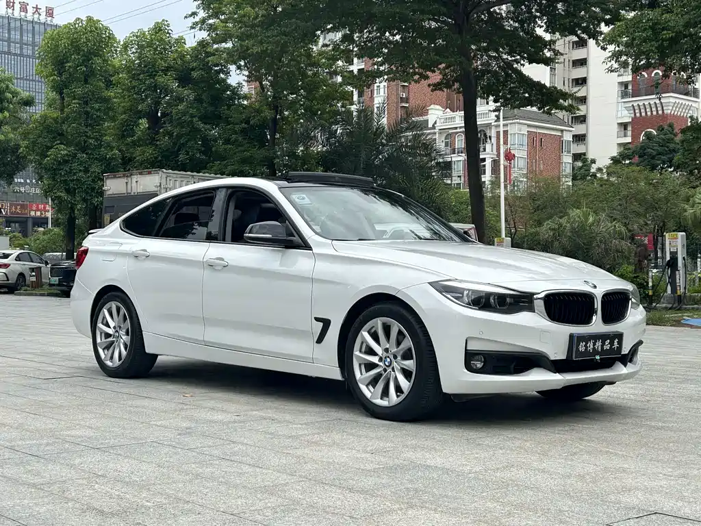 BMW 3 Series GT — фото 3