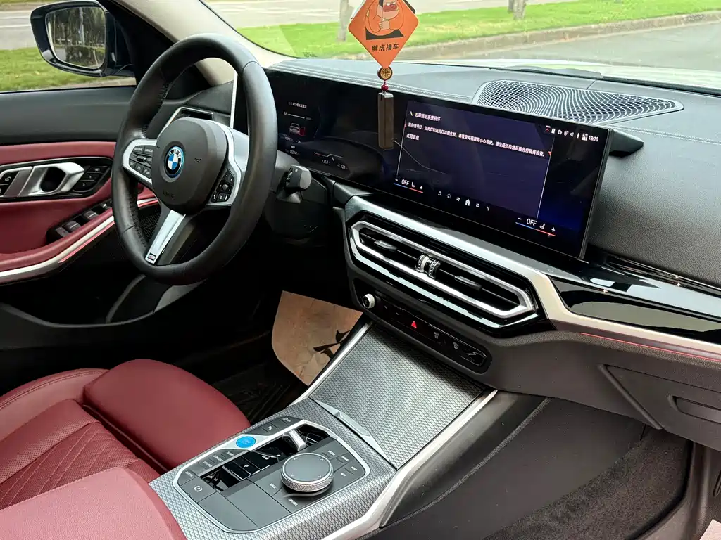 BMW i3 — фото 8