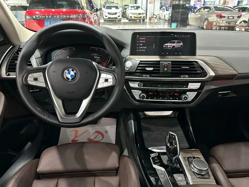 BMW X3 — фото 11