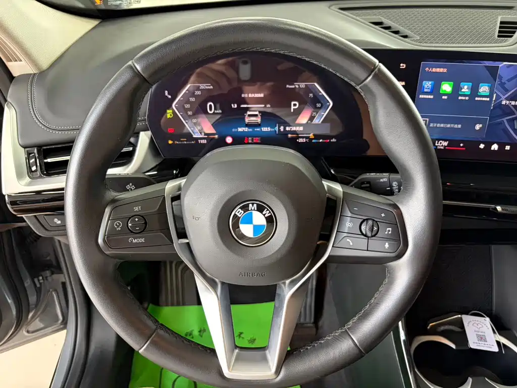 BMW X1 — фото 10