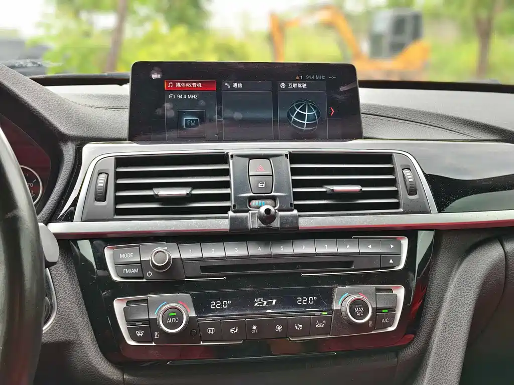 BMW 3 Series GT — фото 23